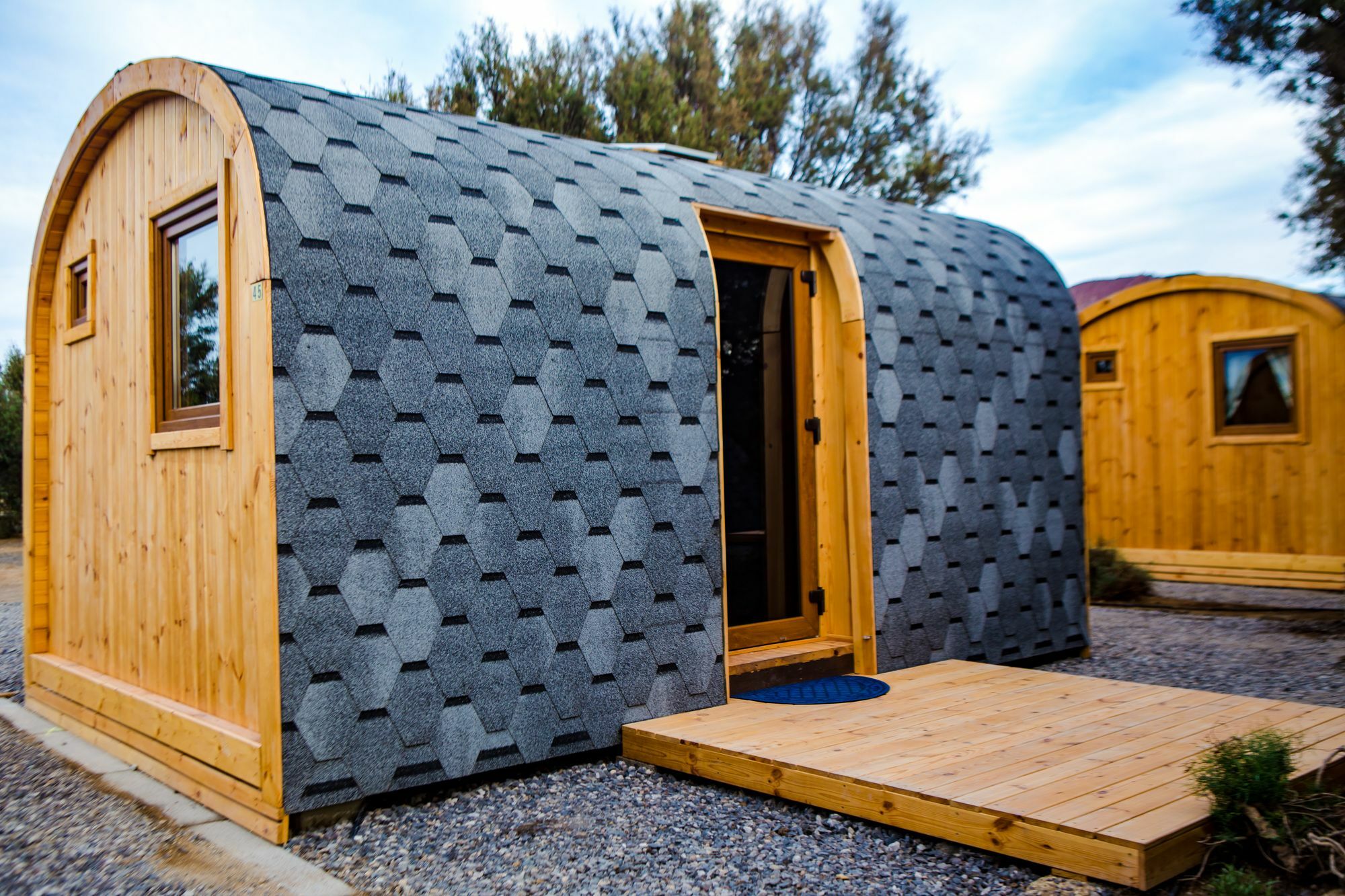 אל מדאנו Eco-Wooden Houses Camping Montana Roja מראה חיצוני תמונה